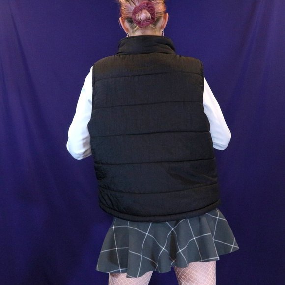 Vintage Puffy Reversible Black Vest Circa 90-00’s - Picture 3 of 4